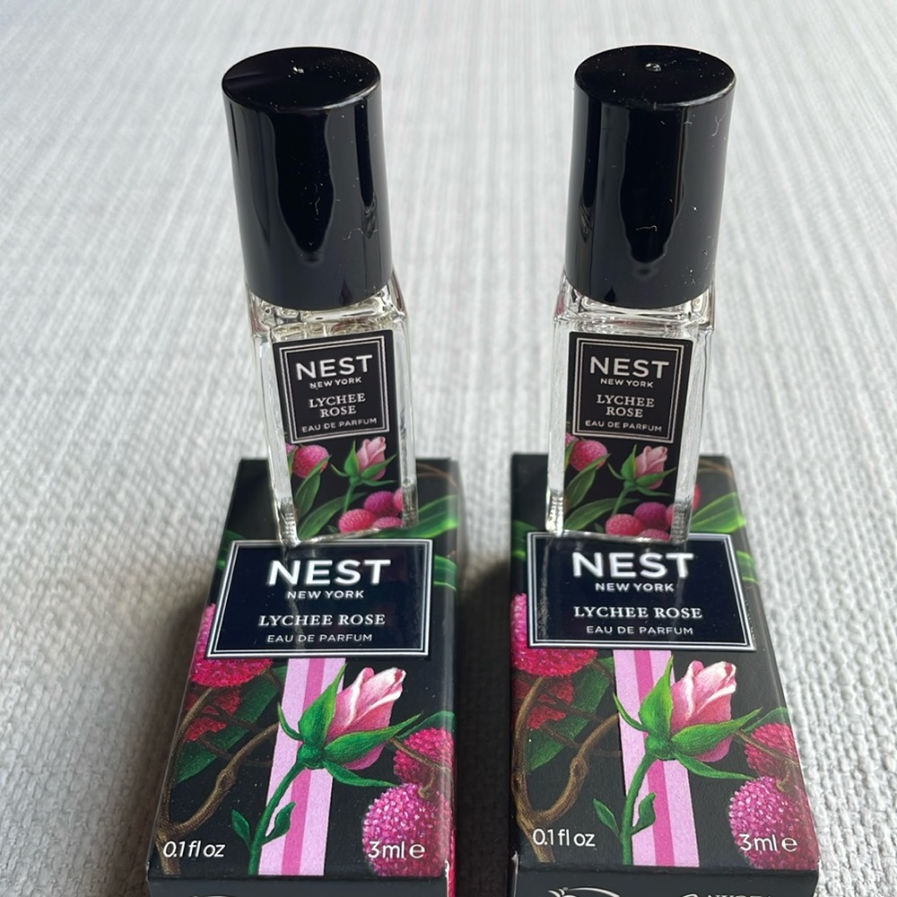 NEST Lychee Rose fragrance mini rollerball set